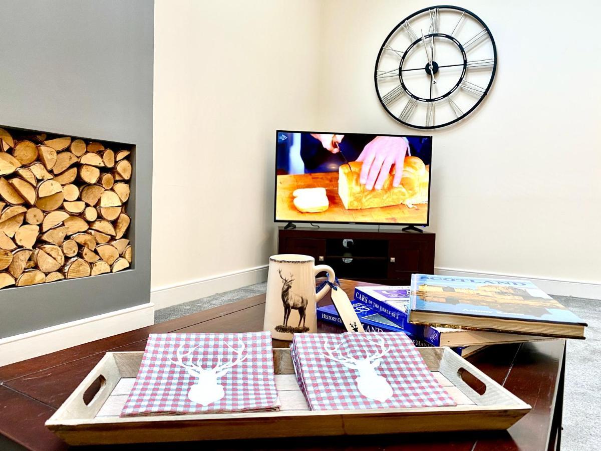 Serviced Accommodation Moray Lesmurdie House, Elgin - Free Parking, Free Wifi Zewnętrze zdjęcie