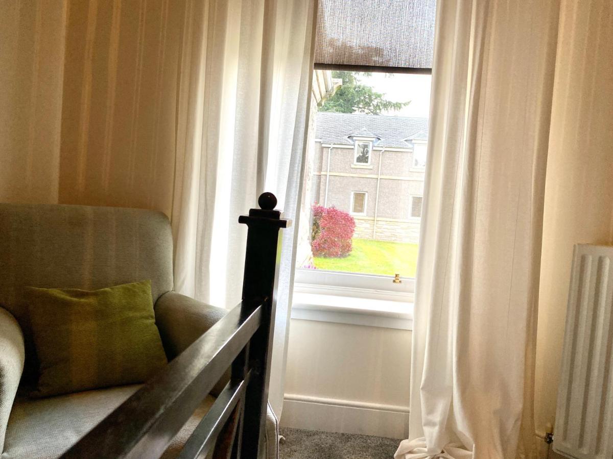 Serviced Accommodation Moray Lesmurdie House, Elgin - Free Parking, Free Wifi Zewnętrze zdjęcie