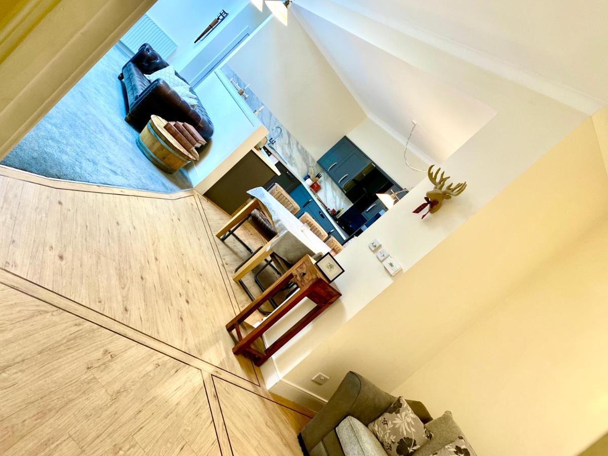 Serviced Accommodation Moray Lesmurdie House, Elgin - Free Parking, Free Wifi Zewnętrze zdjęcie