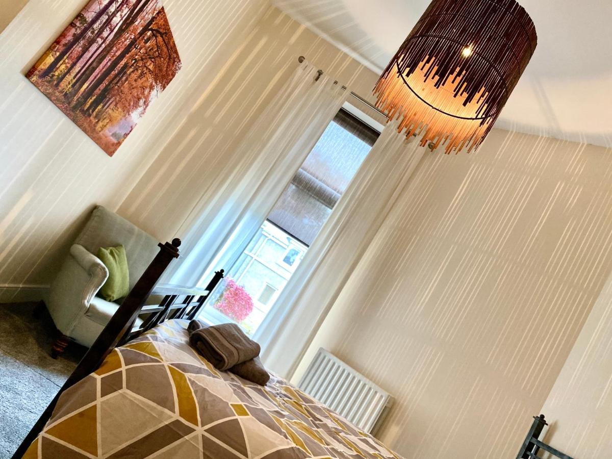Serviced Accommodation Moray Lesmurdie House, Elgin - Free Parking, Free Wifi Zewnętrze zdjęcie