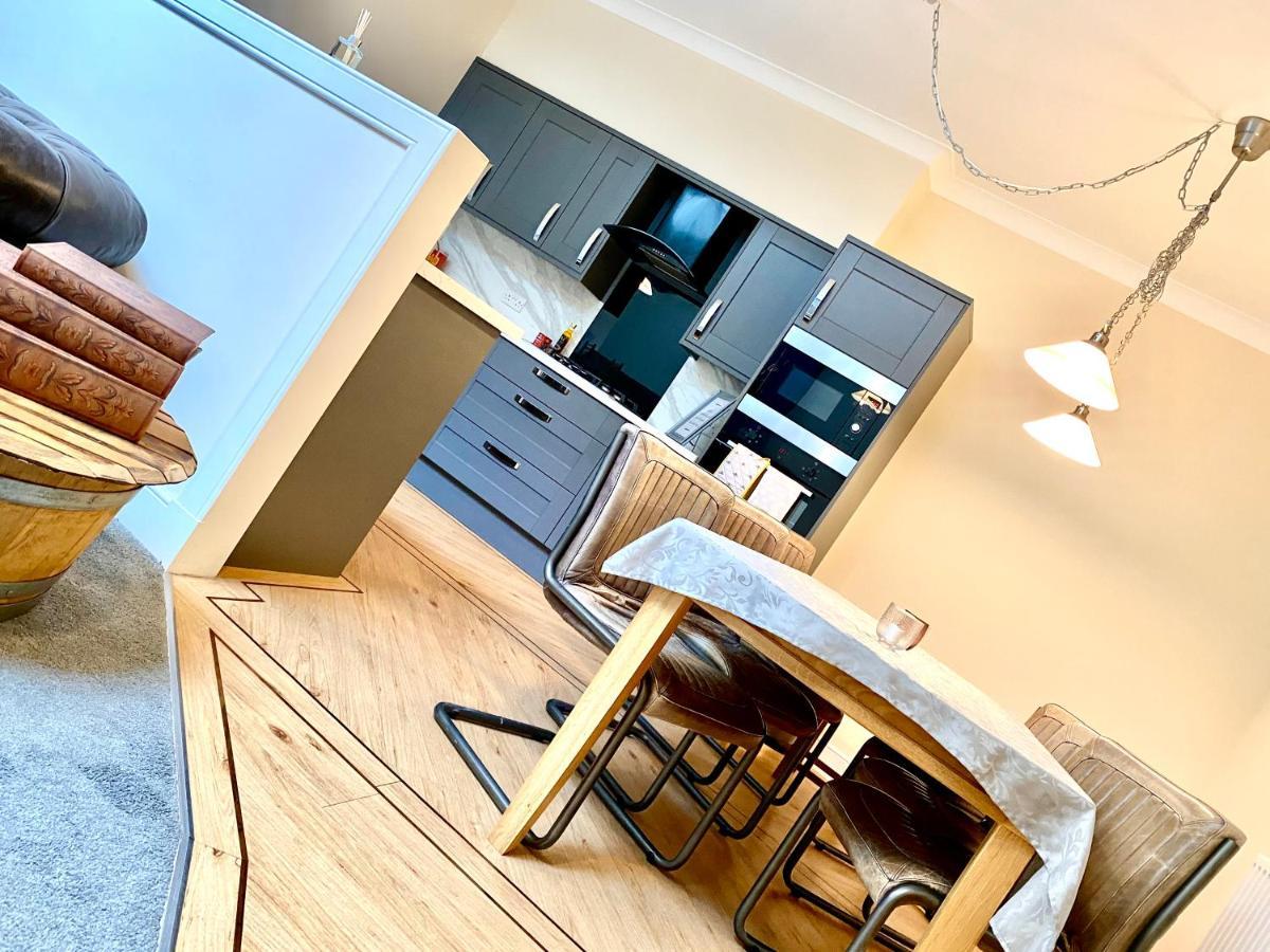 Serviced Accommodation Moray Lesmurdie House, Elgin - Free Parking, Free Wifi Zewnętrze zdjęcie
