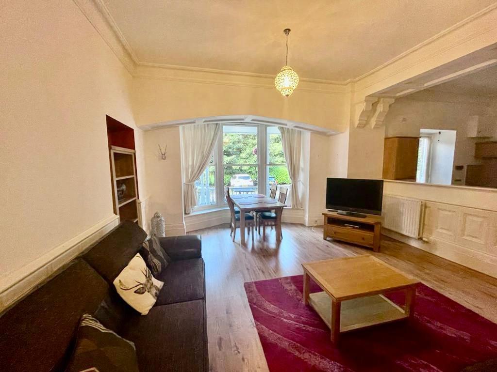 Serviced Accommodation Moray Lesmurdie House, Elgin - Free Parking, Free Wifi Zewnętrze zdjęcie