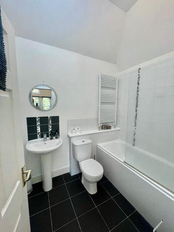 Serviced Accommodation Moray Lesmurdie House, Elgin - Free Parking, Free Wifi Zewnętrze zdjęcie